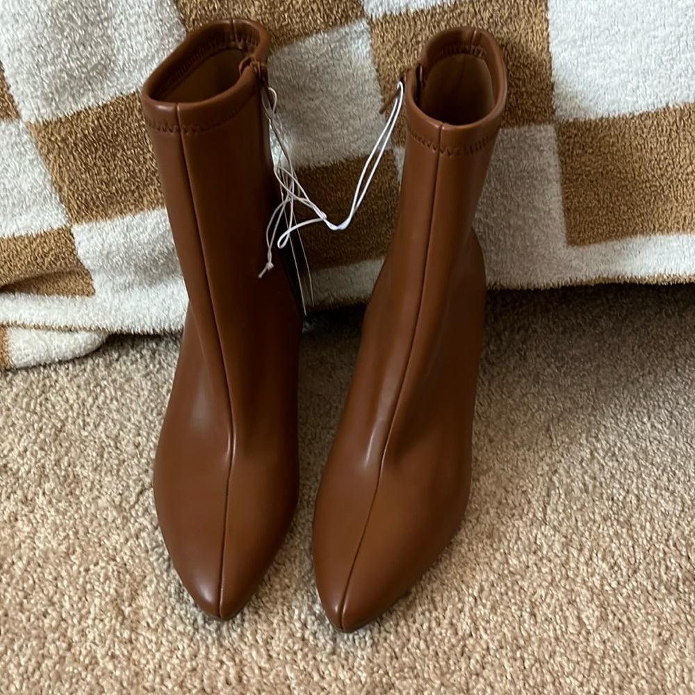 NWT a new day boots